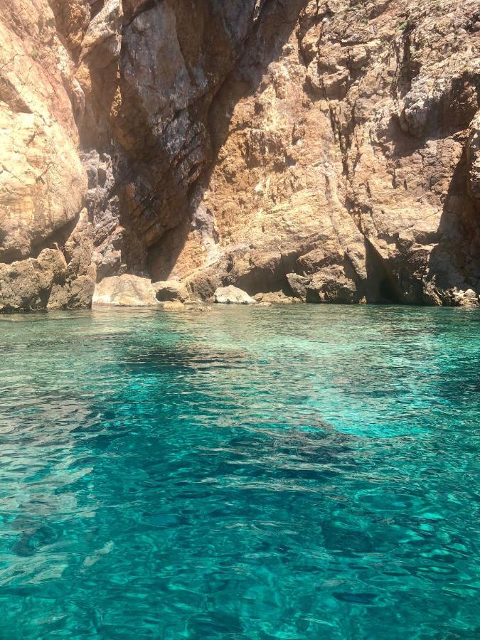 Aragonite Azzurra Casa Vacanza Гонеса Екстериор снимка