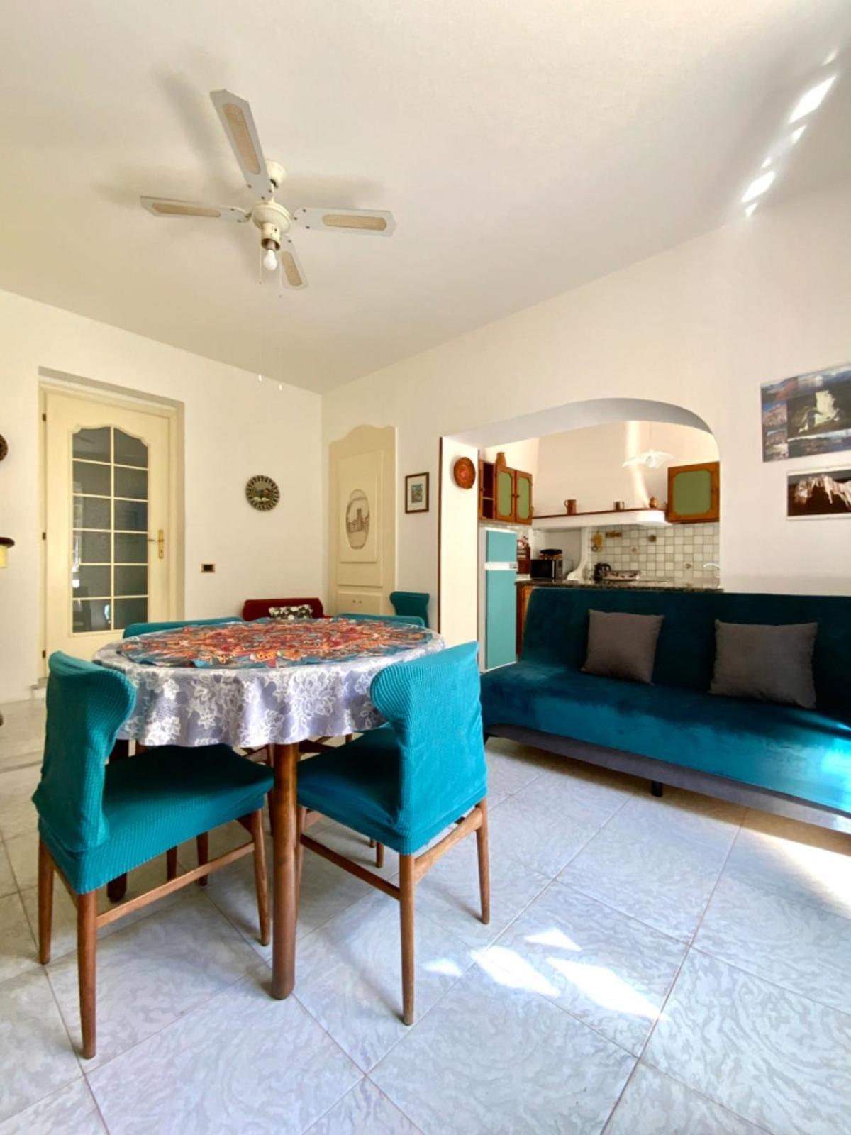 Aragonite Azzurra Casa Vacanza Гонеса Екстериор снимка