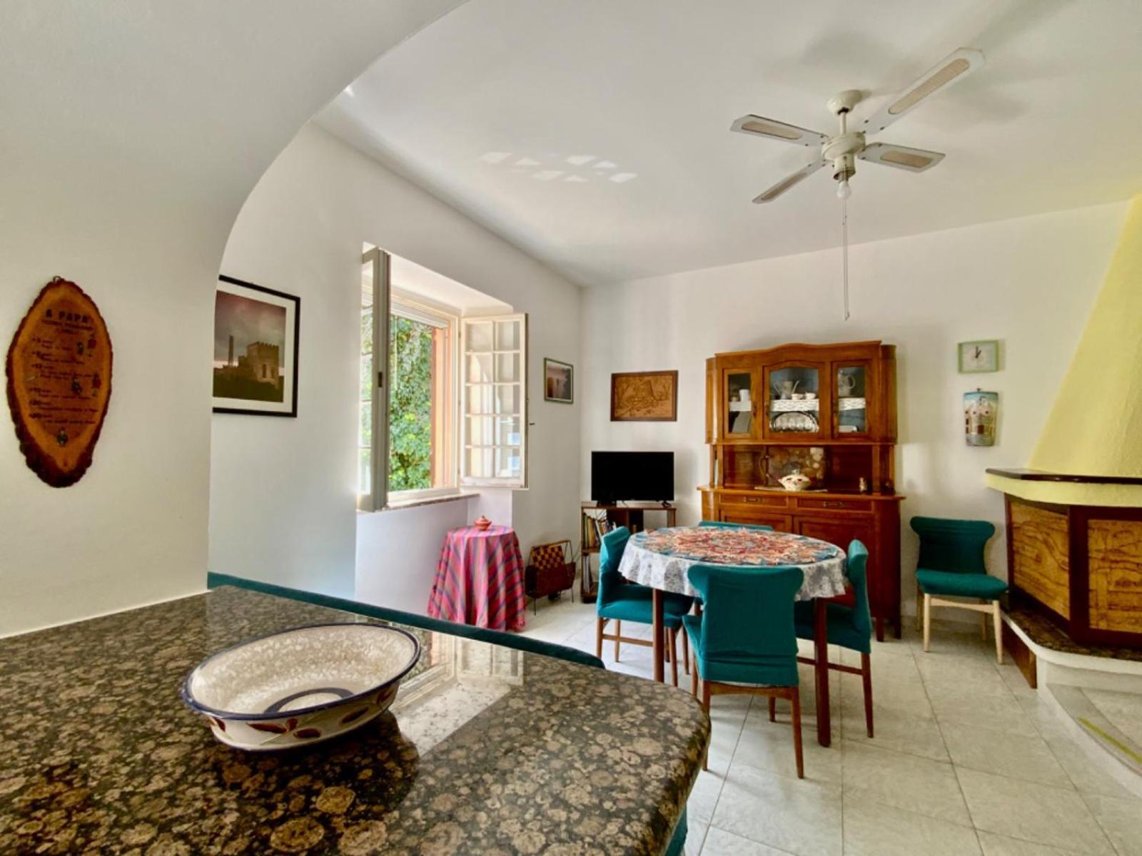 Aragonite Azzurra Casa Vacanza Гонеса Екстериор снимка